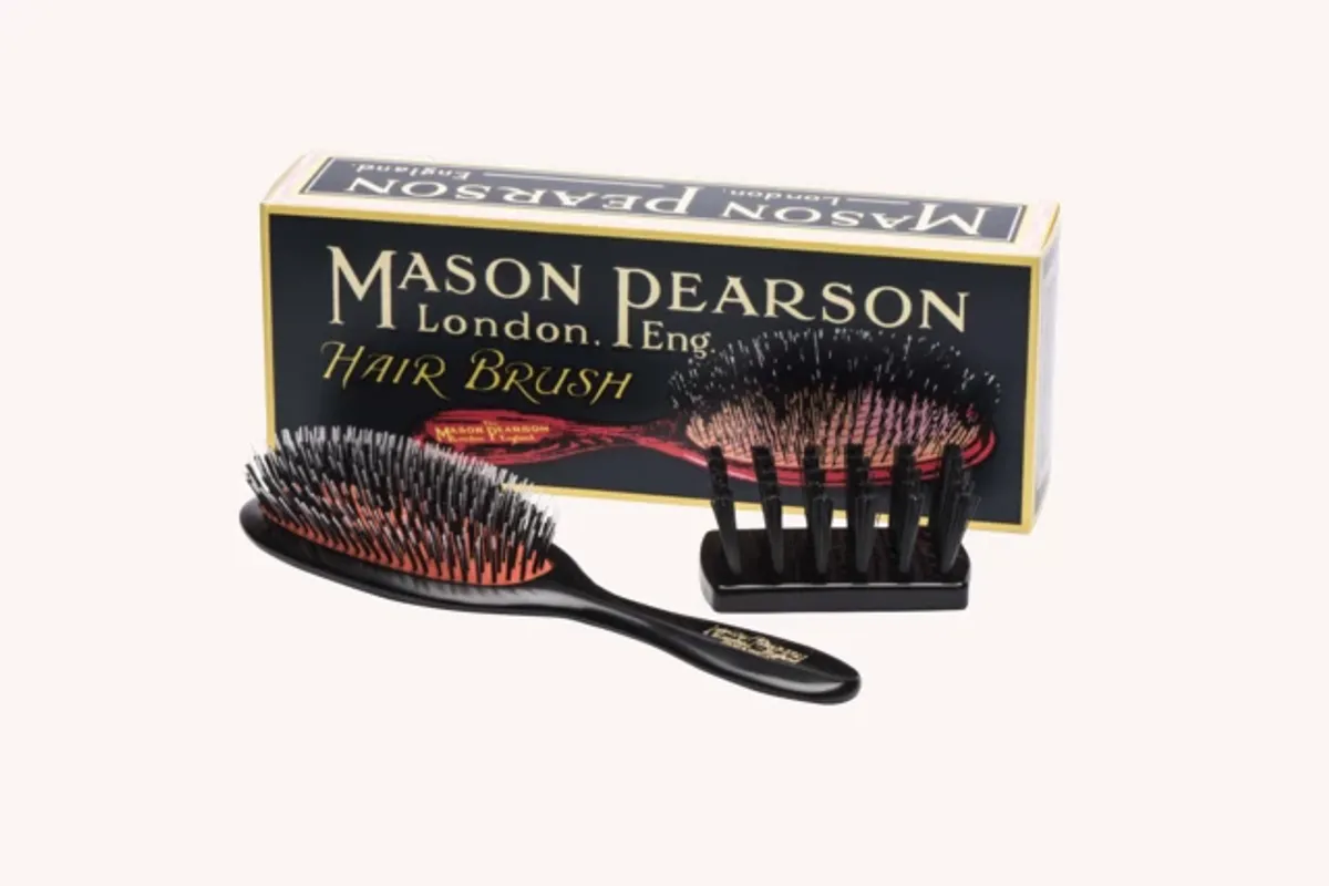 BN3-handy Bristol & Nylon, Mason Person